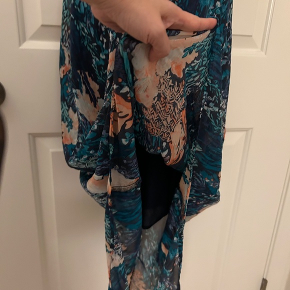 Old Navy -Aquatic patterns Beautiful Dress -Size XS/TP - Picture 4 of 6